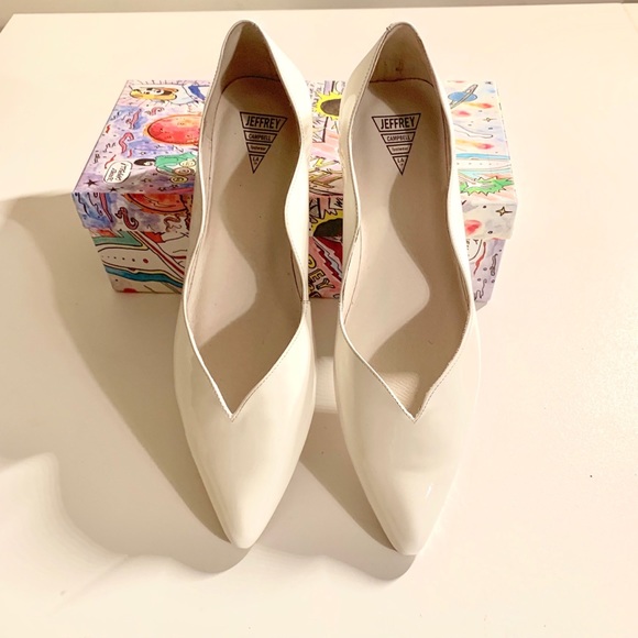 Jeffrey Campbell Pointed Pumps - Picture 4 of 6